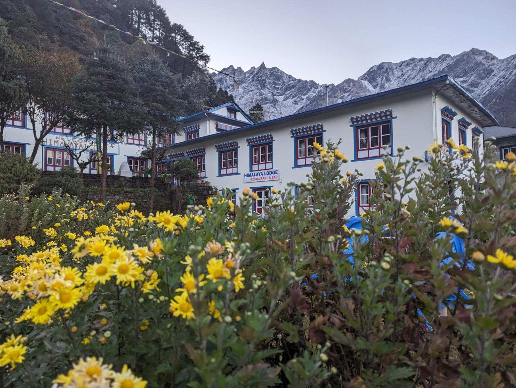 Lukla Himalaya Lodge Exterior foto